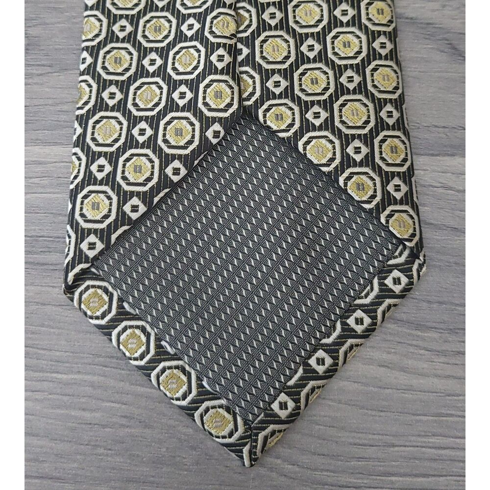 Bergamo New York Mens 100% Polyester Hand Made Black Gold Tie L-58 W-3 3/8 - Picture 4 of 7